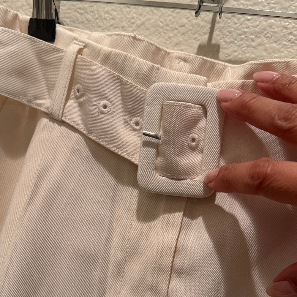 Mango Cream Women's Belted Shorts - Picture 2 of 6